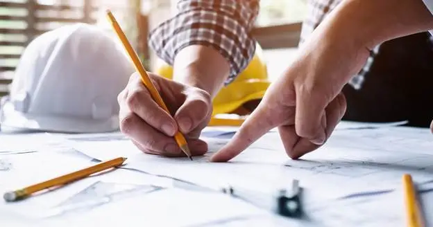 how much does general contractor make a year
