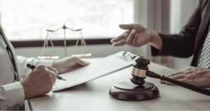 What is an internet lawyer