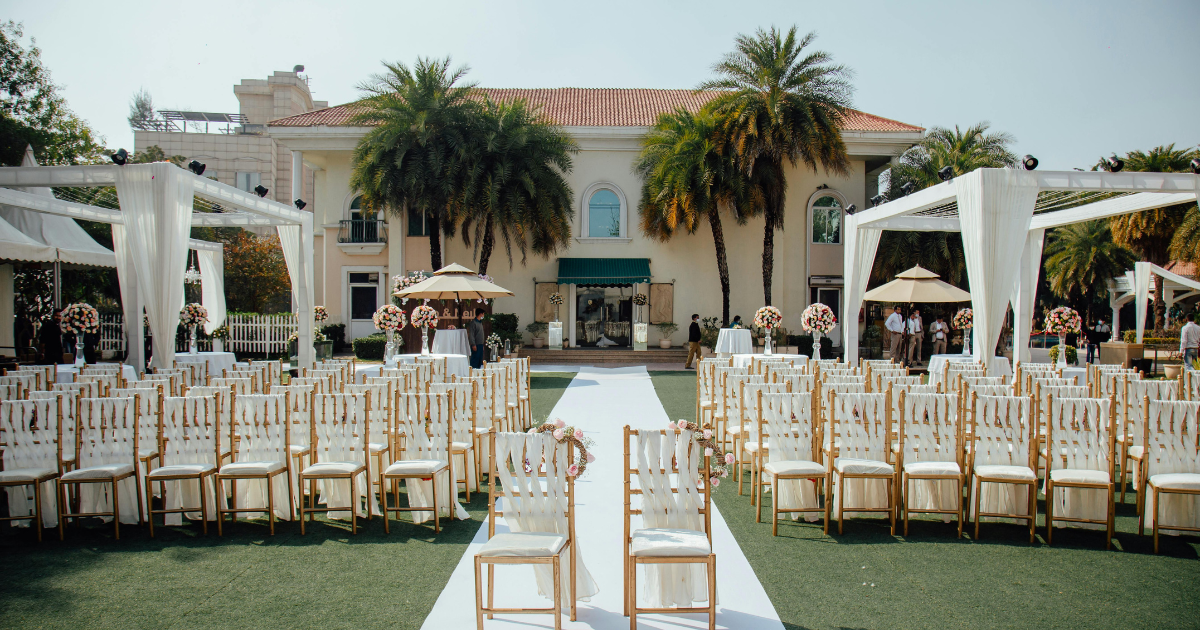How often are wedding venues booked